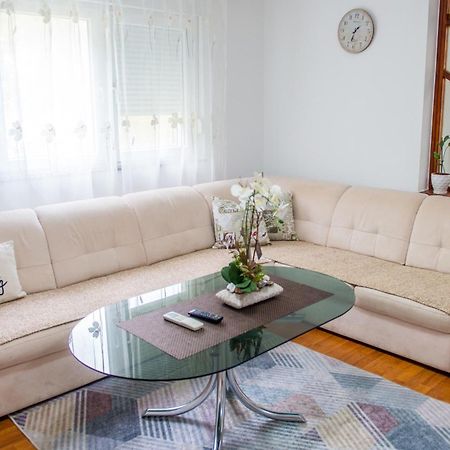 Bega Apartman Mostar Esterno foto