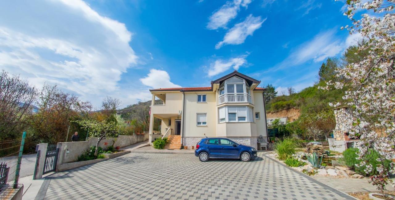 Bega Apartman Mostar Esterno foto