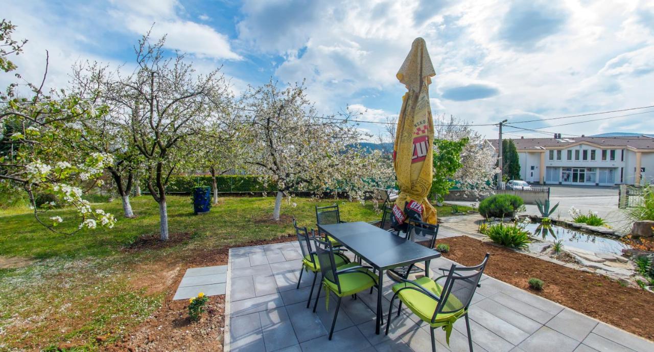 Bega Apartman Mostar Esterno foto