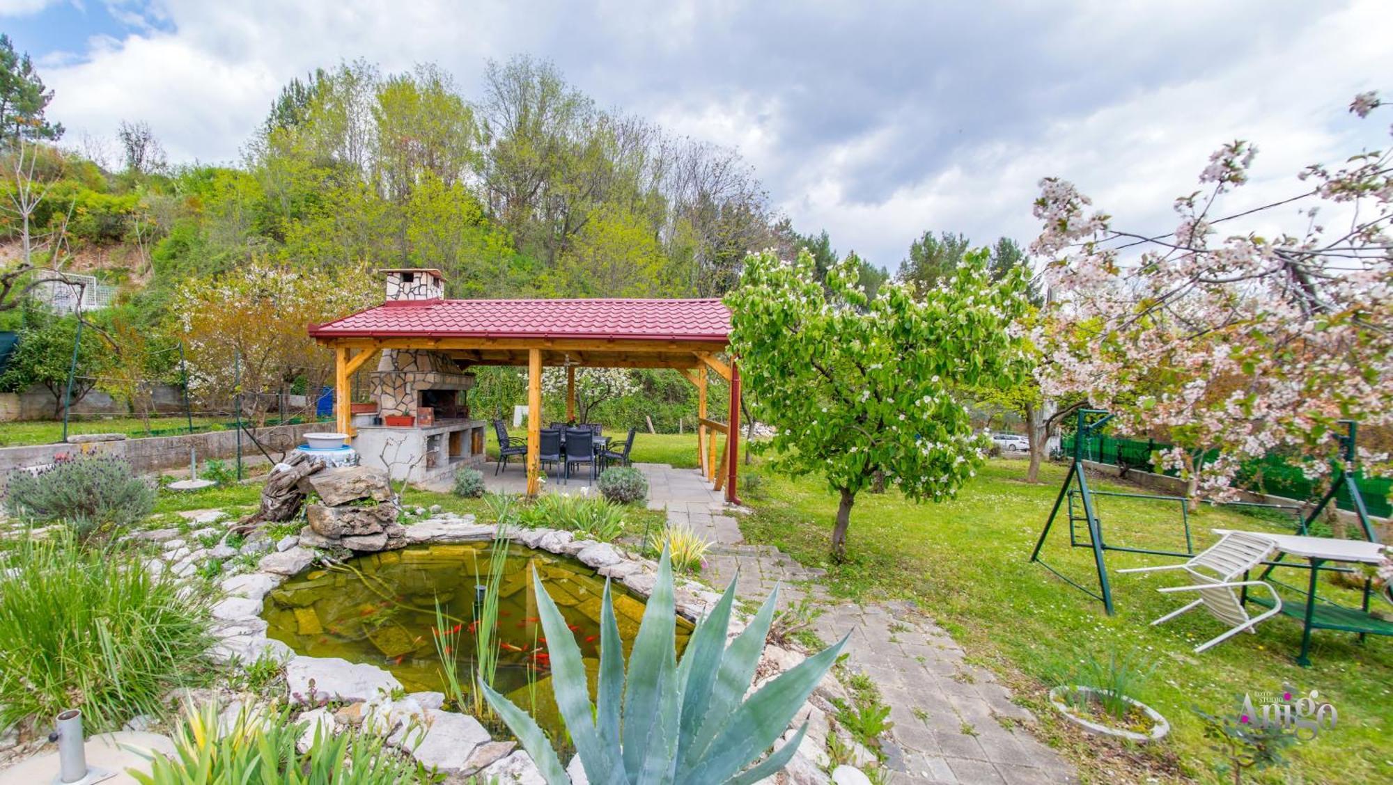Bega Apartman Mostar Esterno foto